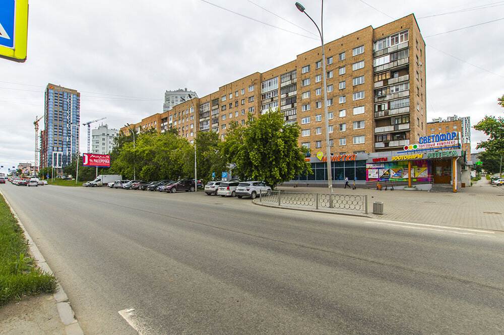 Екатеринбург, ул. Токарей, 27 - фото торговой площади (2)