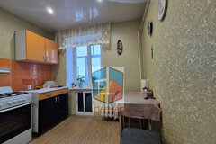 г. Краснотурьинск, ул. Рюмина, 13 (городской округ Краснотурьинск) - фото квартиры