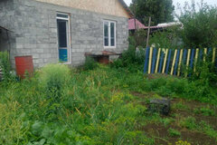 п. Красный, ул. Кирова, 30а (городской округ Верхняя Пышма) - фото дома