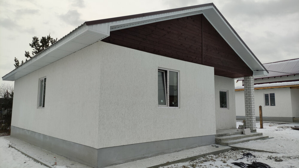 поселок городского типа Белоярский, ул. Лазурная, 30 (городской округ Белоярский) - фото дома (4)