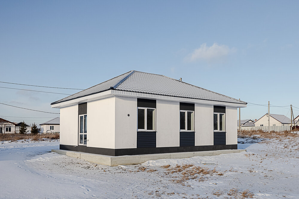 к.п. Белые Росы, ул. Земляничная, 200 (городской округ Полевской, с. Курганово) - фото коттеджа (2)