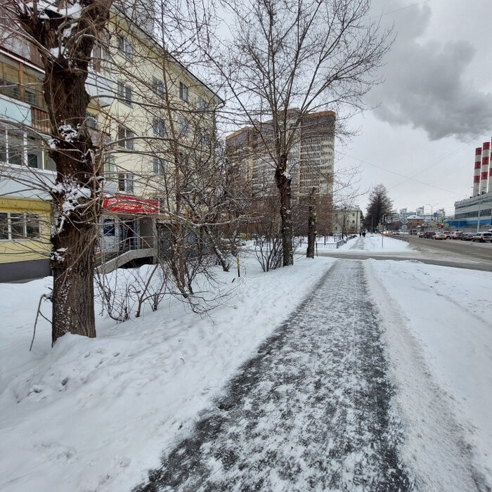 Екатеринбург, ул. Гурзуфская, 27 (Юго-Западный) - фото торговой площади (5)
