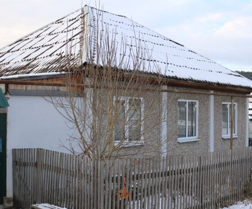 п. Верхняя Сысерть, ул. Юбилейный, 1 (городской округ Сысертский) - фото дома (3)