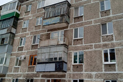 г. Нижний Тагил, ул. Орджоникидзе, 15 (городской округ Нижний Тагил) - фото квартиры
