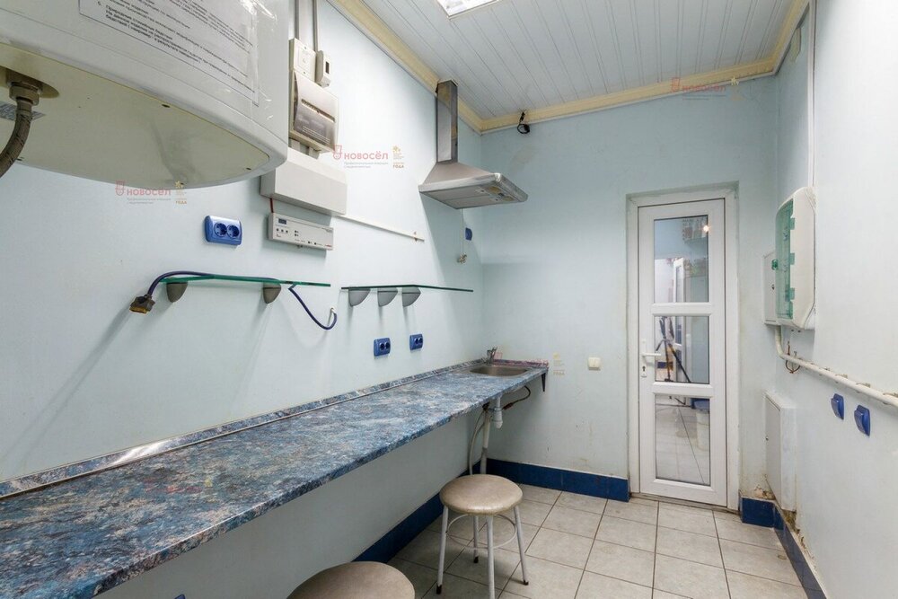 г. Березовский, ул. Мира, 3 (городской округ Березовский) - фото офисного помещения (8)