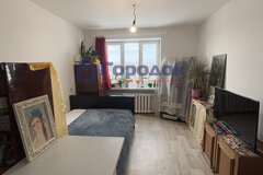 г. Каменск-Уральский, ул. Белинского, 71Б (городской округ Каменский) - фото комнаты