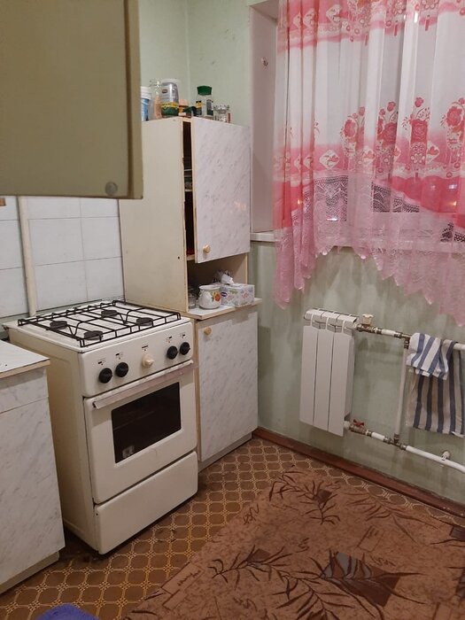 г. Каменск-Уральский, ул. Суворова, 27 (городской округ Каменский) - фото квартиры (6)