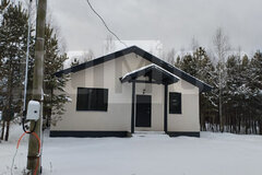 с. Курганово, ул. Брусничная, 44 (городской округ Полевской) - фото дома