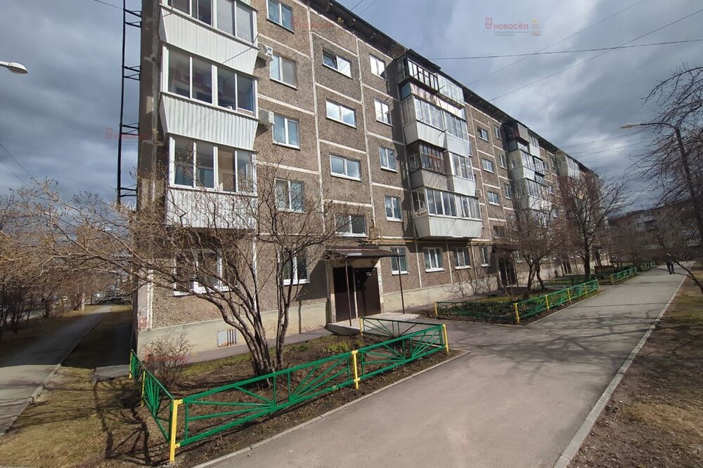 г. Каменск-Уральский, ул. Кирова, 6 (городской округ Каменский) - фото квартиры (2)