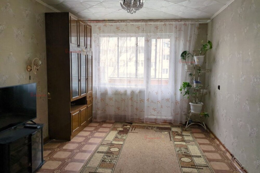 г. Каменск-Уральский, ул. Кирова, 6 (городской округ Каменский) - фото квартиры (3)