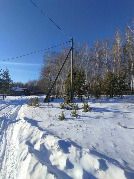 п. Изумруд, ул. Клубная, 35 (городской округ Малышевский) - фото земельного участка (1)