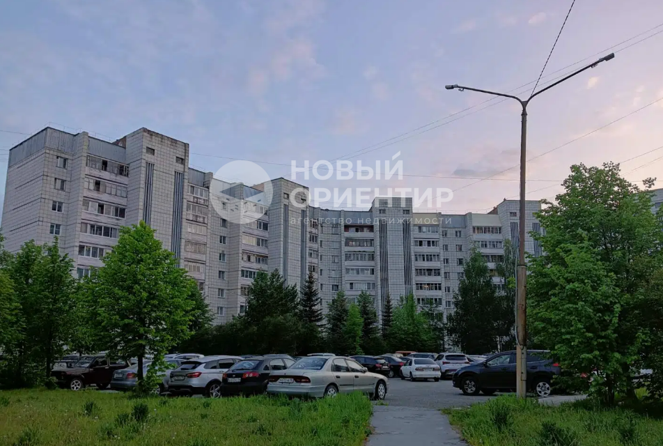 г. Лесной, городской округ Город Лесной, Серовское направление, 240км., ул. Ленина, 130 - фото торговой площади (4)