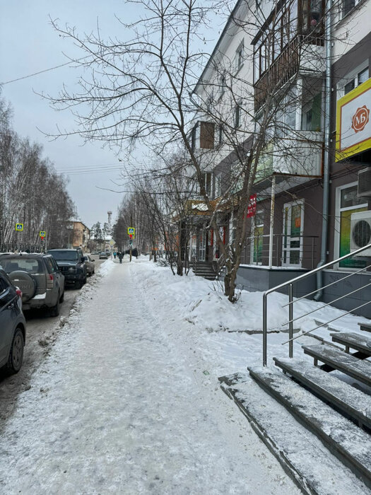 г. Верхняя Пышма, ул. Мамина-Сибиряка, 4 (городской округ Верхняя Пышма) - фото офисного помещения (2)