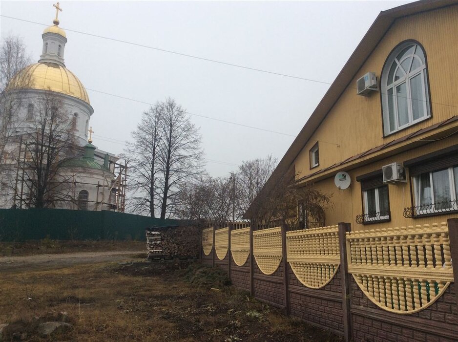п. Черноисточинск, ул. Коммунистическая, 22 (городской округ Горноуральский) - фото дома (2)