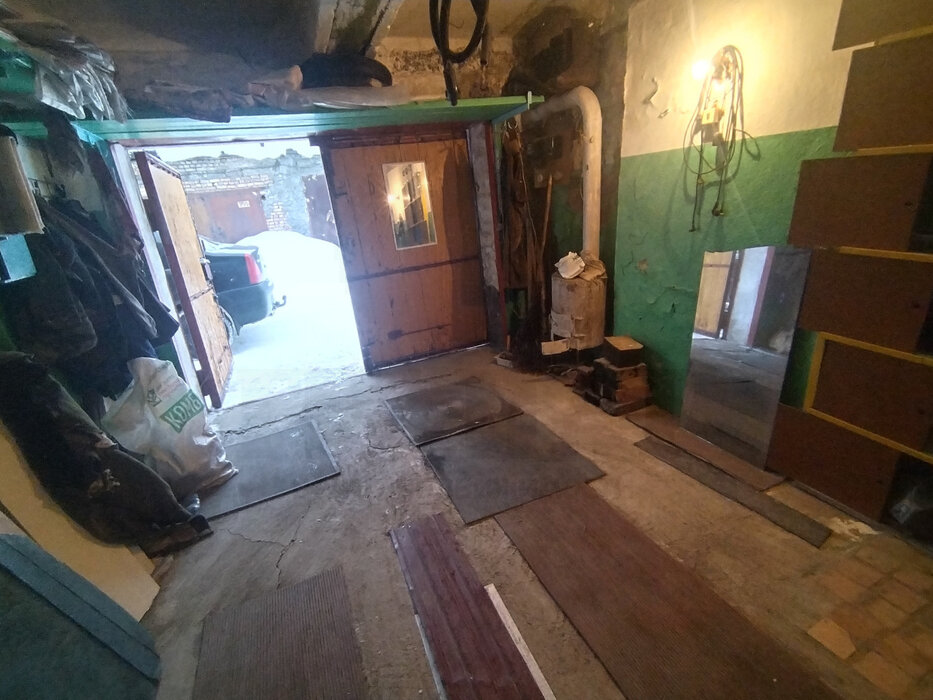 г. Ревда, ул. Добролюбова, 22 (городской округ Ревда) - фото гаража (7)