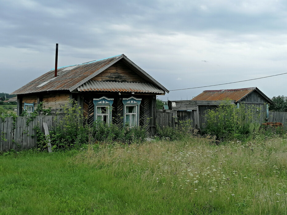 д. Златогорова, ул. Пионерская, 12 (городской округ Белоярский) - фото дома (4)