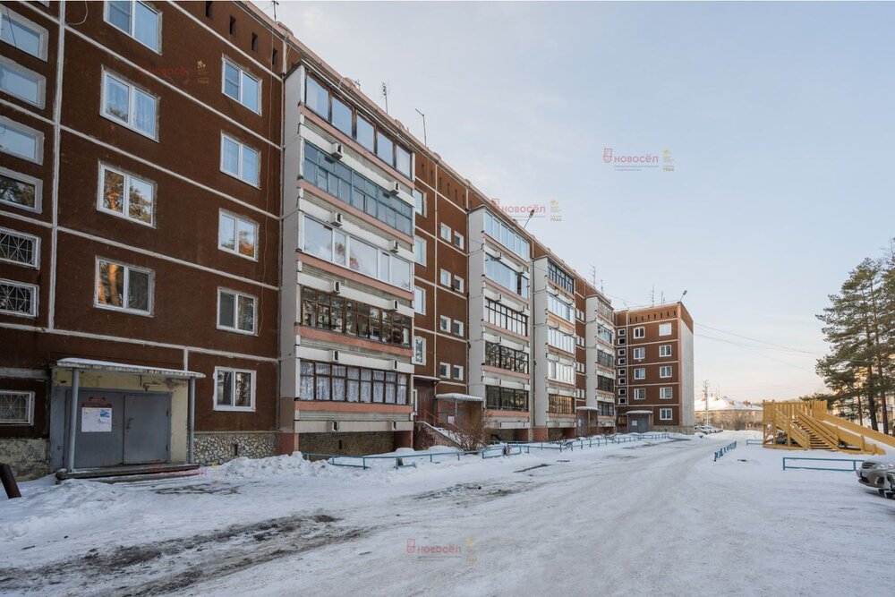 Екатеринбург, ул. Мира, 32 (Чусовское озеро) - фото квартиры (2)