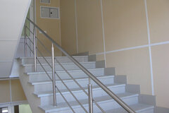 Екатеринбург, ул. Сибирский, 8б (Шарташский рынок) - фото офисного помещения