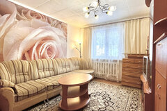 г. Первоуральск, ул. Советская, 13 (городской округ Первоуральск) - фото квартиры