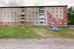 г. Каменск-Уральский, ул. Ломоносова, 45 (городской округ Каменский) - фото квартиры