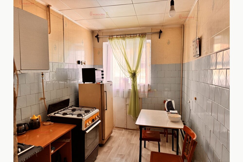 г. Полевской, ул. мкр., 2-ой 10 (городской округ Полевской) - фото квартиры (8)