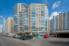 Екатеринбург, ул. Кузнечная, 81 (Центр) - фото квартиры