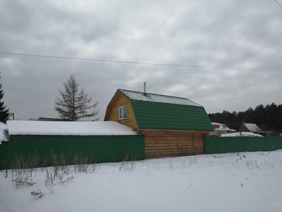 п. Двуреченск, ул. Димитрова, 19 (городской округ Сысертский) - фото дома (1)