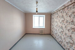 г. Нижний Тагил, городской округ Нижний Тагил, Серовское направление, 140, ул.Береговая-Краснокаменская, 6 (Выберите район) - фото квартиры