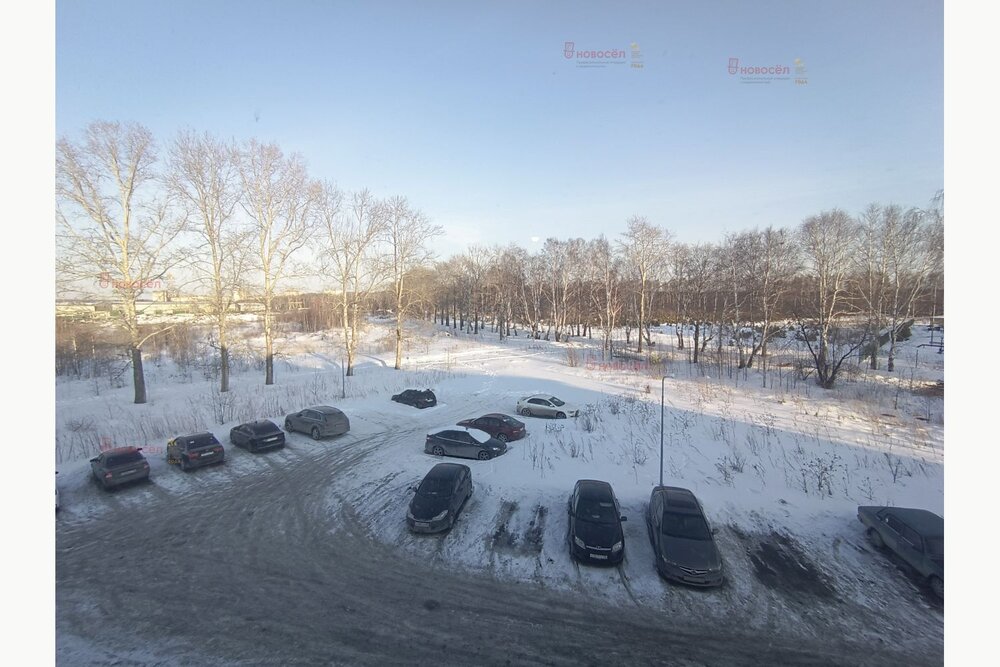 г. Первоуральск, ул. Чусовая, 5 (городской округ Первоуральск) - фото квартиры (5)