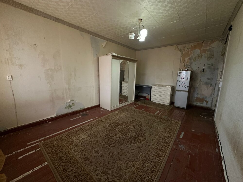 Екатеринбург, ул. Красных Командиров, 126 (Эльмаш) - фото комнаты (1)