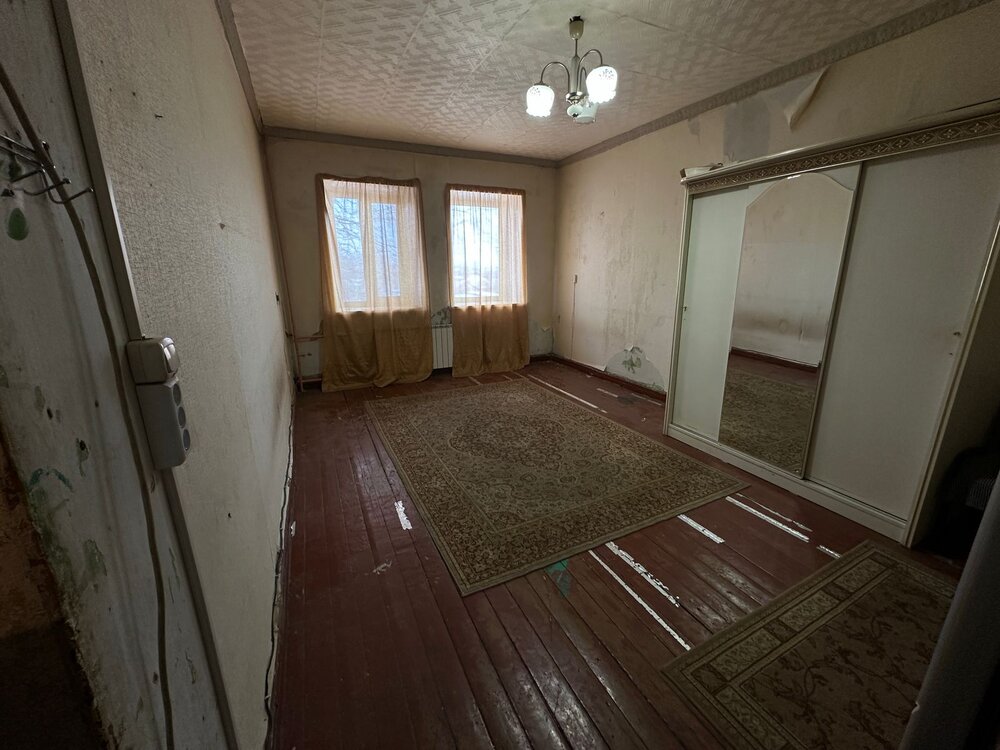 Екатеринбург, ул. Красных Командиров, 126 (Эльмаш) - фото комнаты (2)