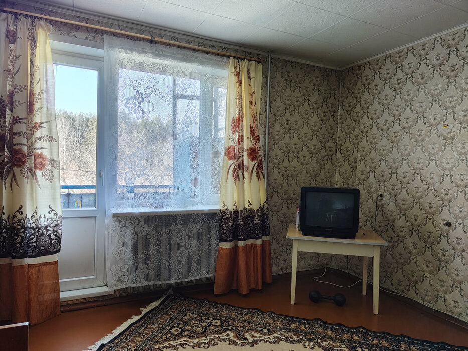 Екатеринбург, ул. Сибирский, 8 км п. ДОК,105 (Лечебный) - фото квартиры (4)