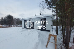 к.п. Белые Росы, ул. Лиственная,   (городской округ Полевской, с. Курганово) - фото дома