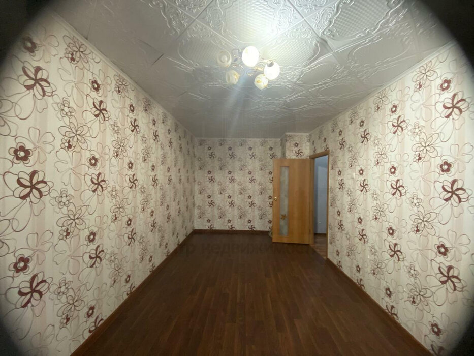 г. Асбест, ул. Физкультурников, 40 (городской округ Асбестовский) - фото квартиры (3)