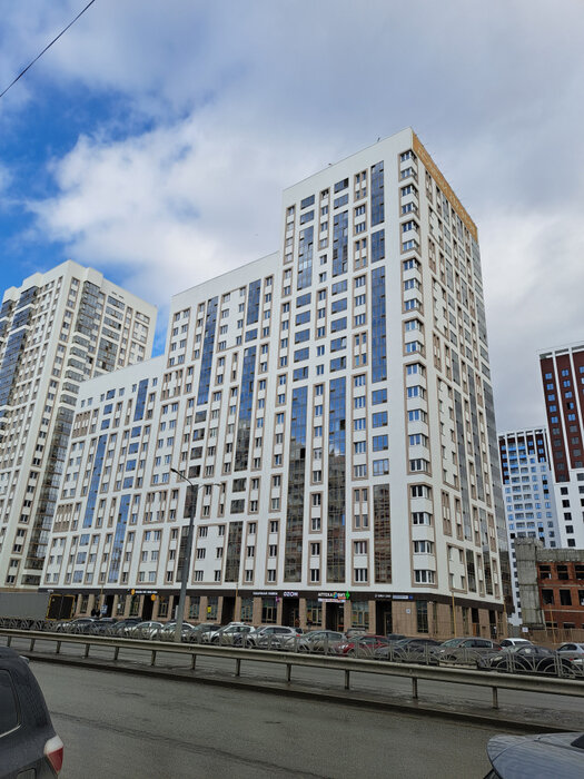 Екатеринбург, ул. Краснолесья, 108 (Академический) - фото квартиры (1)