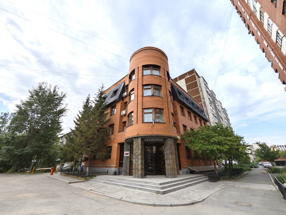 Екатеринбург, ул. Куйбышева, 82А (Шарташский рынок) - фото офисного помещения (1)