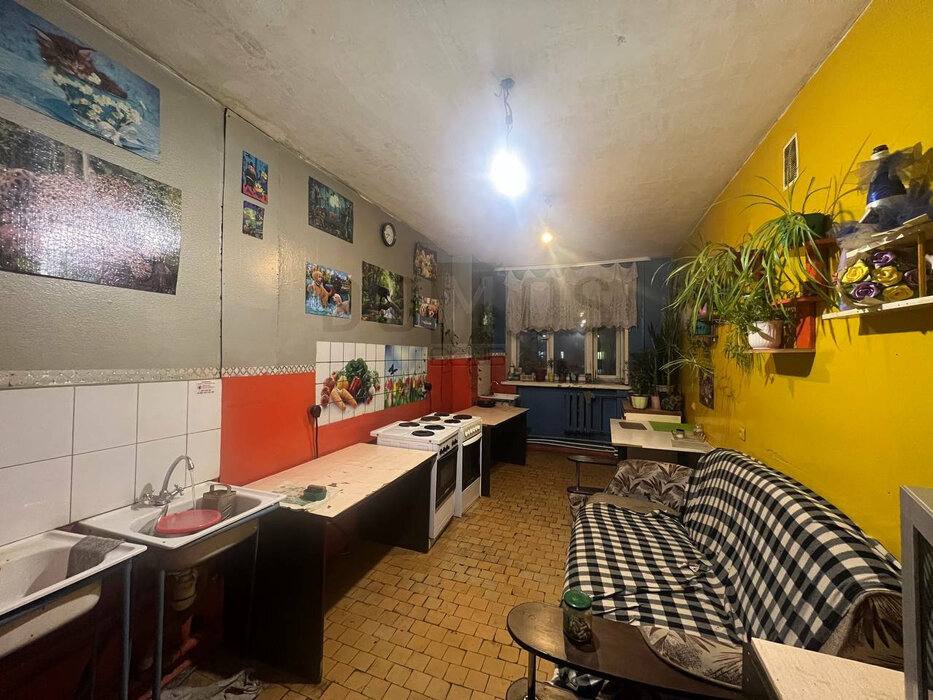 Екатеринбург, ул. Надеждинская, 12г (Новая Сортировка) - фото комнаты (3)