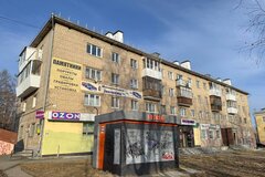 г. Верхняя Пышма, ул. Петрова, 51 (городской округ Верхняя Пышма) - фото офисного помещения