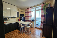 Екатеринбург, ул. Бакинских комиссаров, 97 (Уралмаш) - фото квартиры