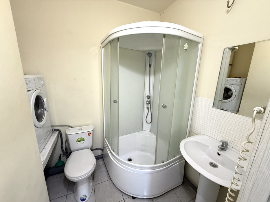 Екатеринбург, ул. Латвийская, 56 (Компрессорный) - фото квартиры (8)