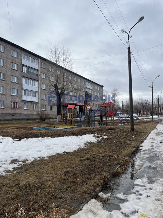 г. Каменск-Уральский, ул. Гражданская, 2 (городской округ Каменский) - фото комнаты (7)