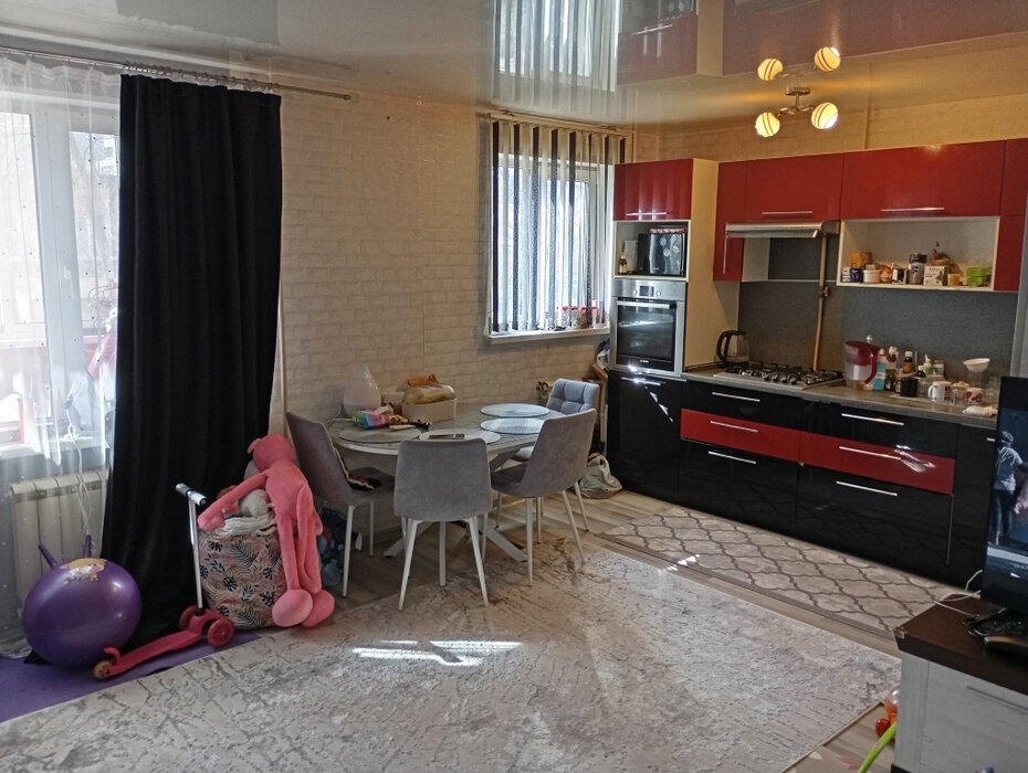 Екатеринбург, ул. Фрезеровщиков, 39 (Эльмаш) - фото квартиры (1)