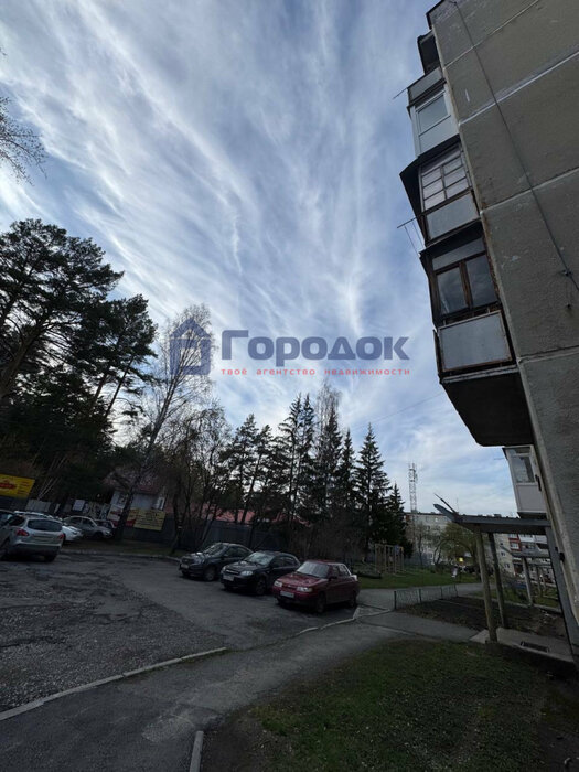 г. Каменск-Уральский, ул. Олега Кошевого, 1а (городской округ Каменский) - фото квартиры (4)