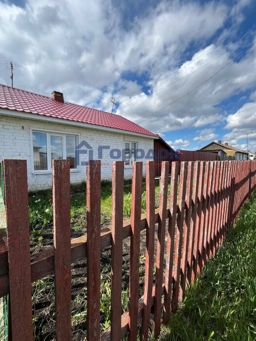 д. Кремлёвка, городской округ Каменский, Каменск-Уральское направление, 107км., ул.Юбилейная, 5 (Выберите район) - фото дома (1)