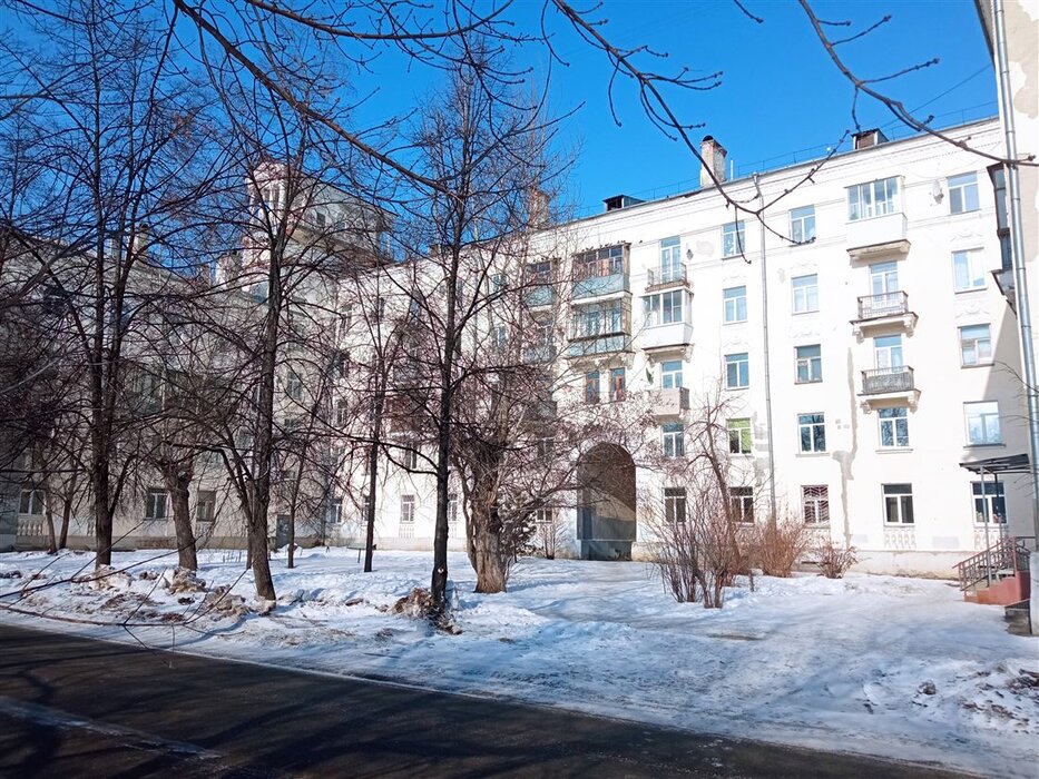 г. Каменск-Уральский, ул. Октябрьская, 14 (городской округ Каменский) - фото квартиры (5)