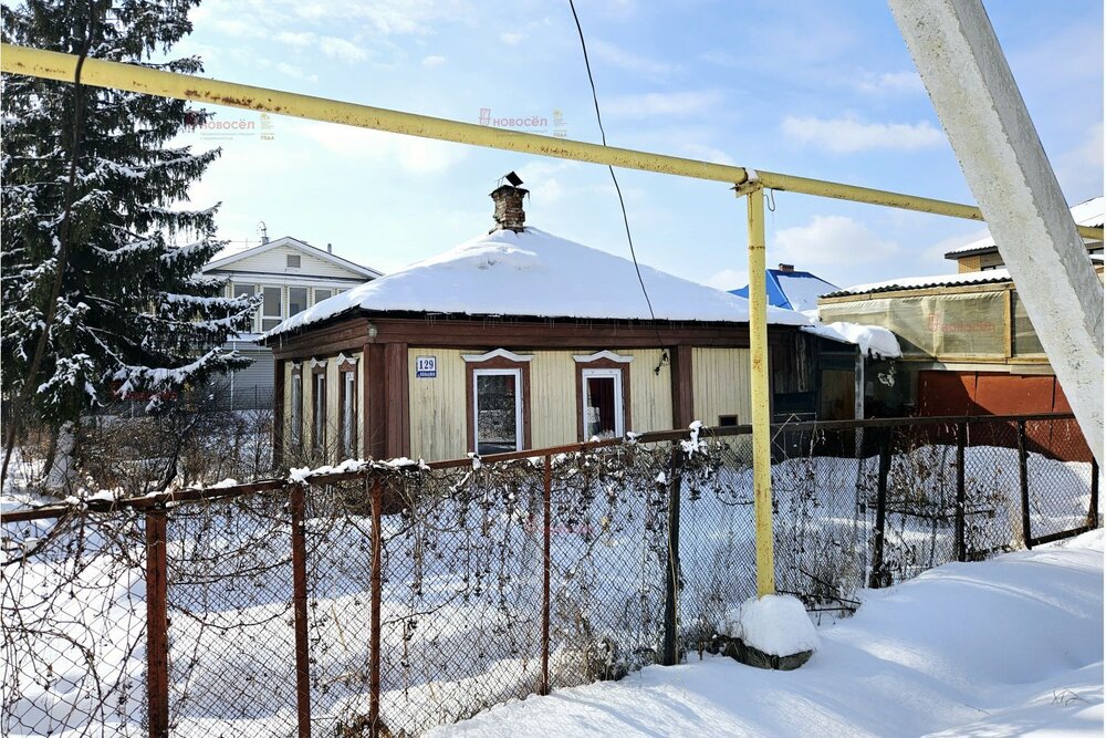 Екатеринбург, ул. Молодежи, 31 (Уралмаш) - фото дома (2)