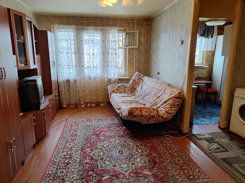 г. Первоуральск, ул. Ватутина , 49 (городской округ Первоуральск) - фото квартиры (3)