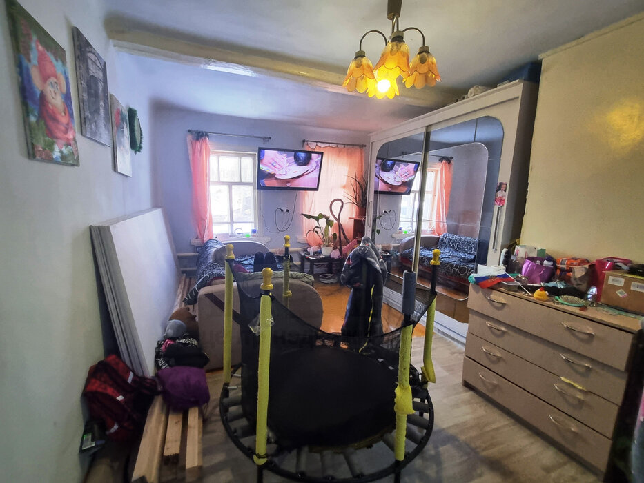 г. Кировград, ул. Порошина, 11 (городской округ Кировградский) - фото дома (2)