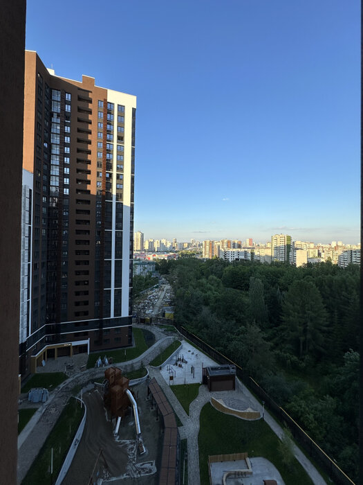 Екатеринбург, ул. 8 Марта, 204Д (Центр) - фото квартиры (2)