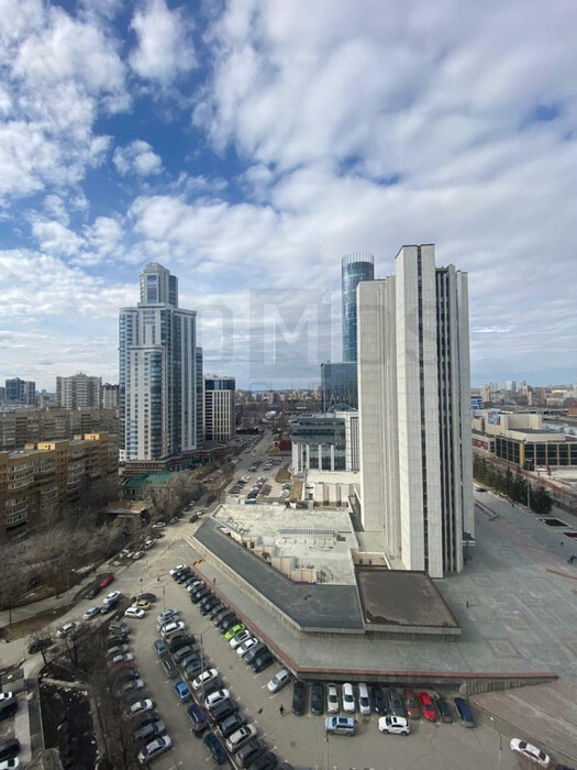 Екатеринбург, ул. Октябрьской Революции, 7 (Центр) - фото квартиры (3)